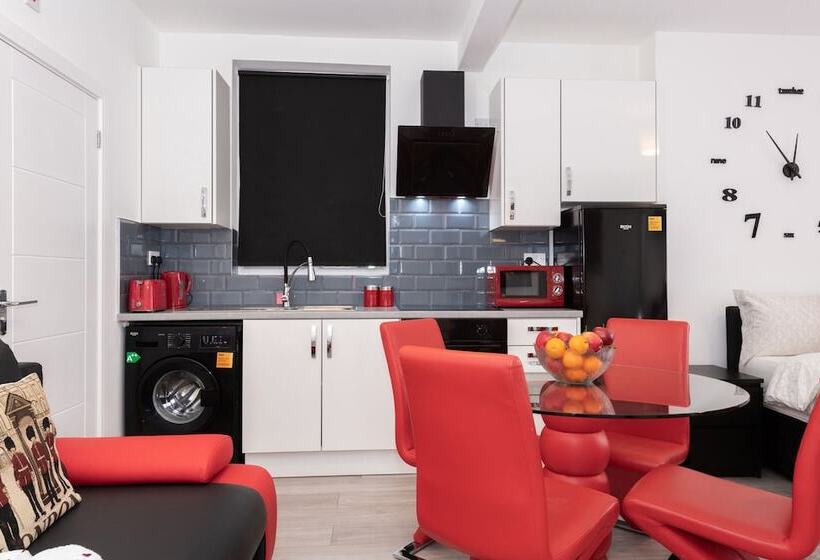 فندق Modern Studio In Harrow