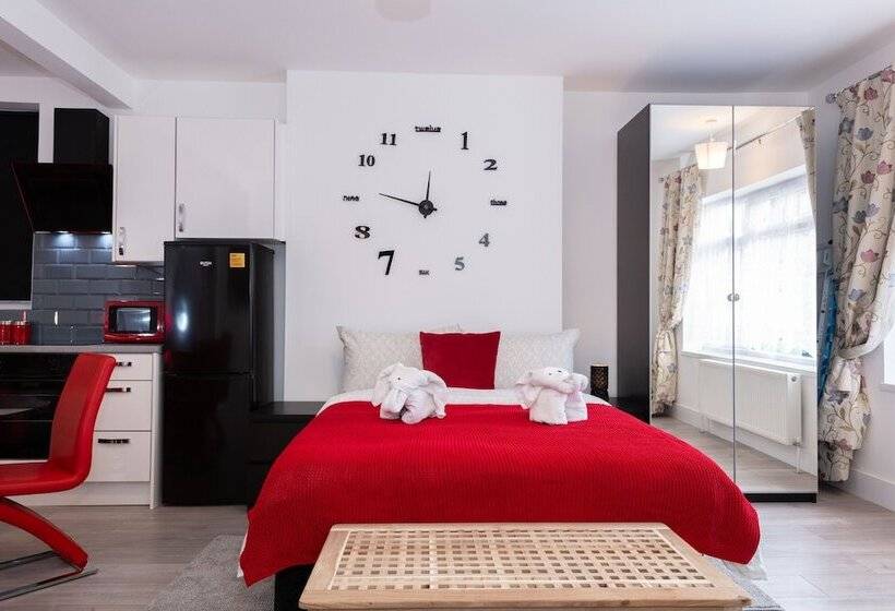 فندق Modern Studio In Harrow