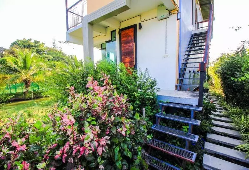 ホテル Plernsalaya Resort