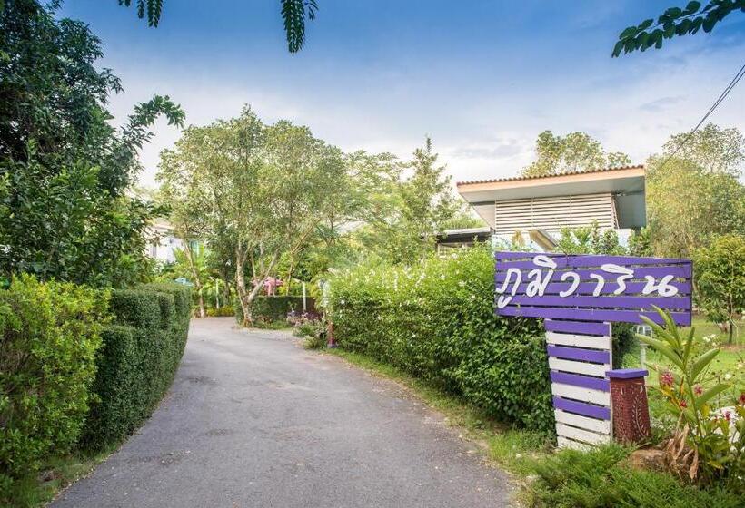 Hotel Poomvarin Resort