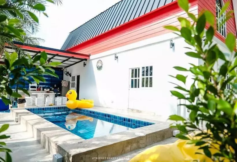 Hotelli Poomvarin Resort