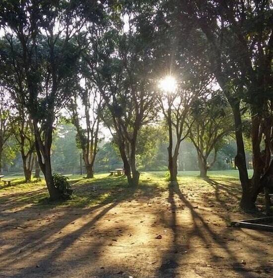 Отель Saksupha Resort