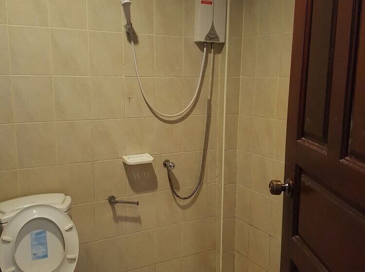 Отель Saksupha Resort