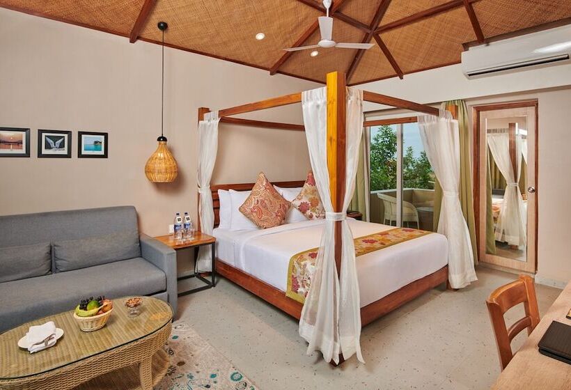 בית מלון כפרי Swosti Chilika Resort