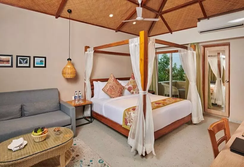 ホテル Swosti Chilika Resort