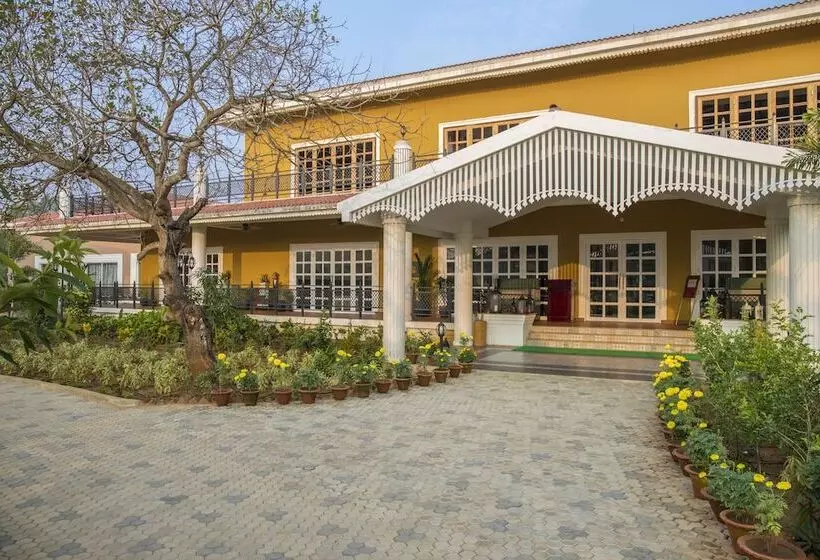 ホテル Swosti Chilika Resort