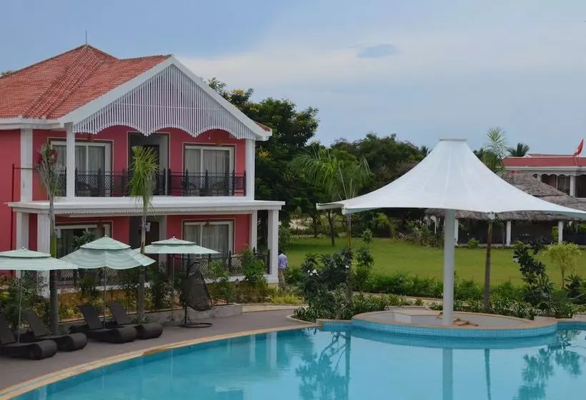 ホテル Swosti Chilika Resort