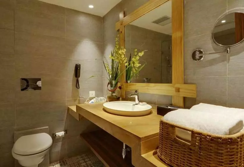 ホテル Swosti Chilika Resort