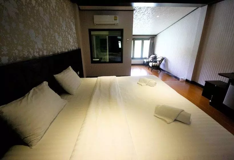 Hotelli The Farm Resort And Restaurant