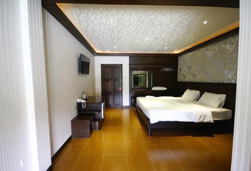 호텔 The Farm Resort And Restaurant