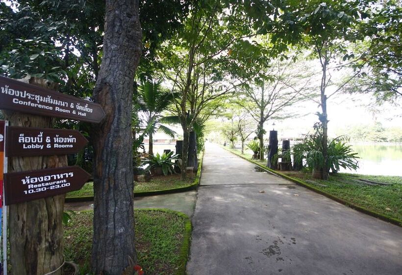 호텔 The Farm Resort And Restaurant