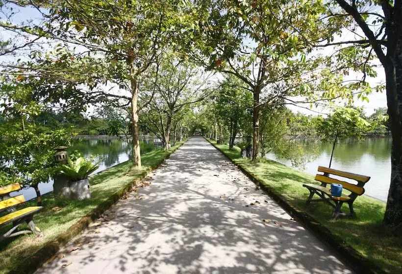 Hotelli The Farm Resort And Restaurant