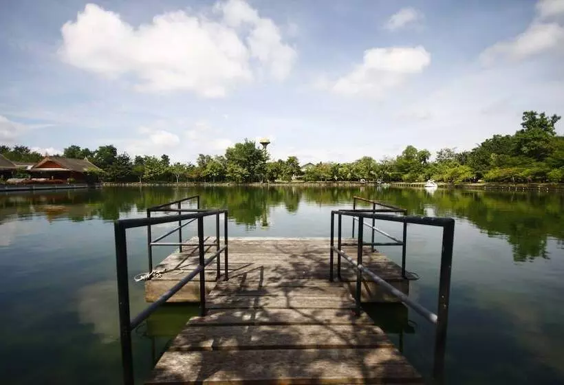 Hotelli The Farm Resort And Restaurant