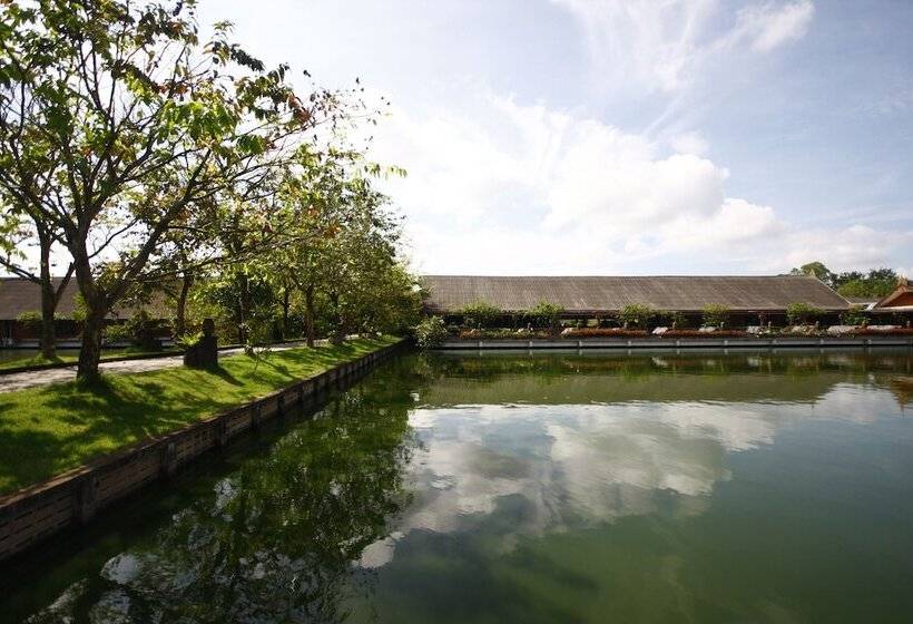 호텔 The Farm Resort And Restaurant