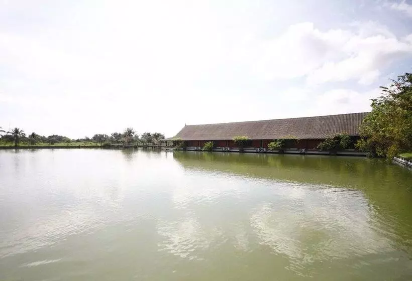 Hotelli The Farm Resort And Restaurant