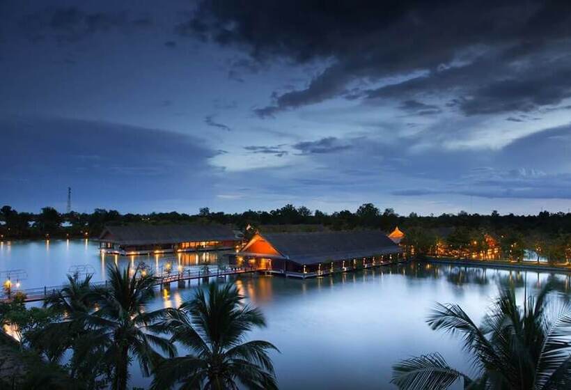 호텔 The Farm Resort And Restaurant