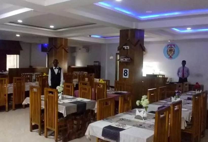 ホテル Tiger Inn