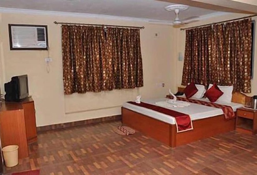 בית מלון כפרי United 21 Beach View Mandarmoni