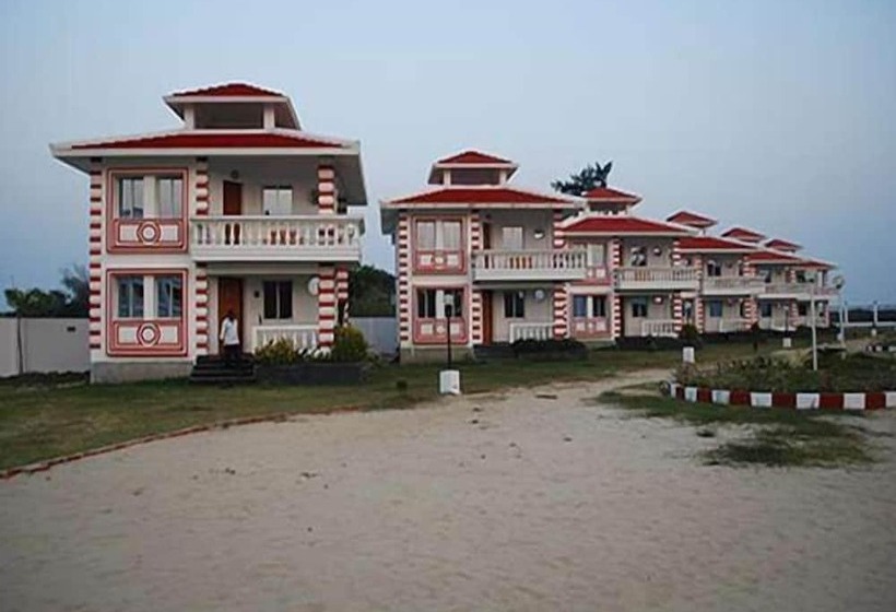 בית מלון כפרי United 21 Beach View Mandarmoni
