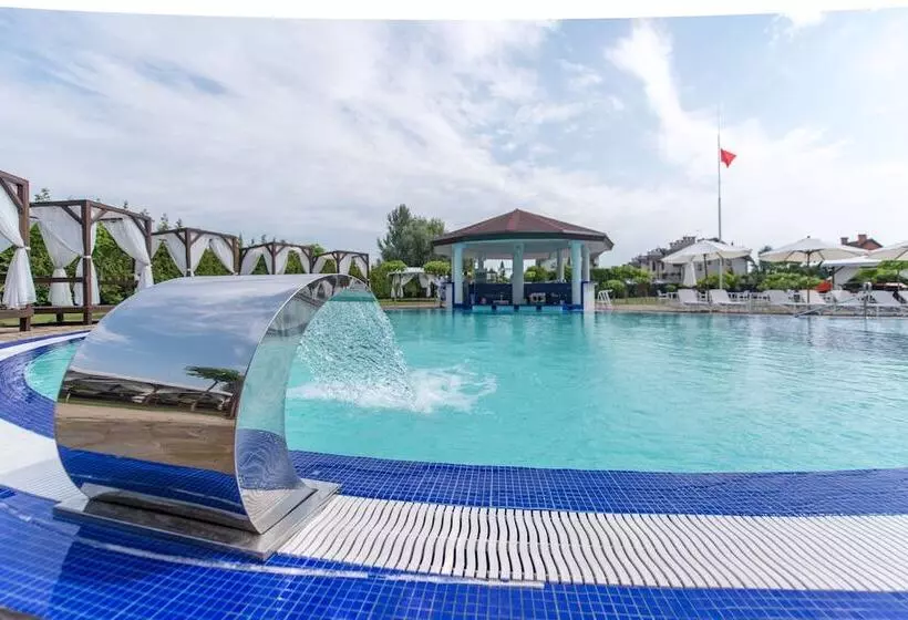 Hotelli Wish Aqua & Spa Resort