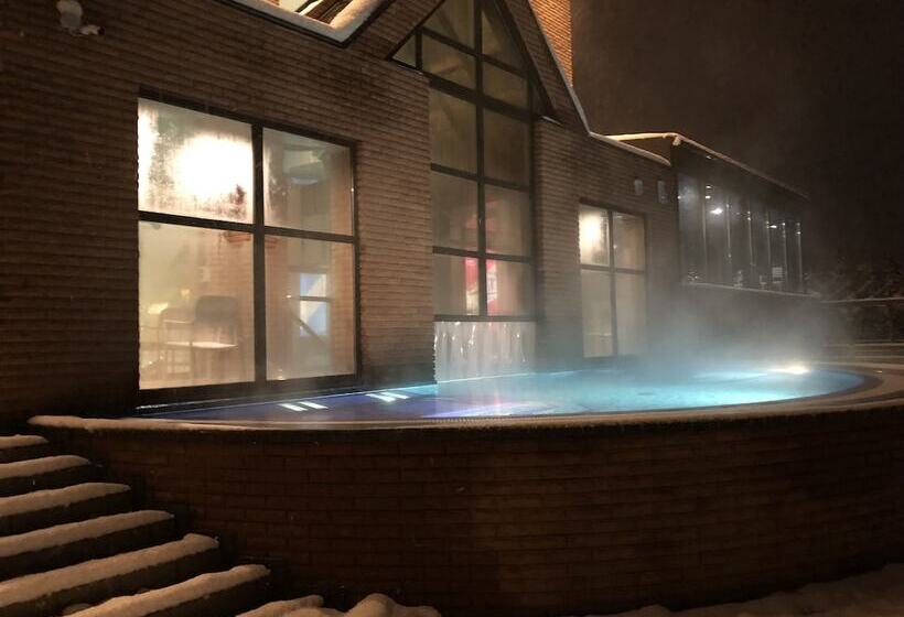 בית מלון כפרי Wish Aqua & Spa Resort