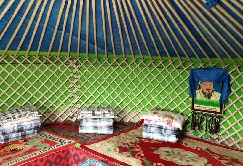 ホテル Xanadu Yurts