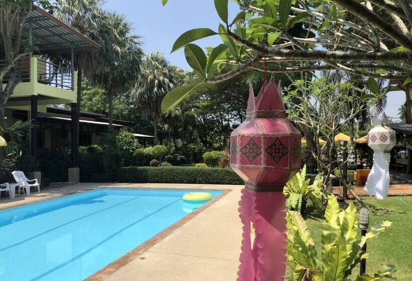 פנסיון Baan Phor Bang Kon Tee