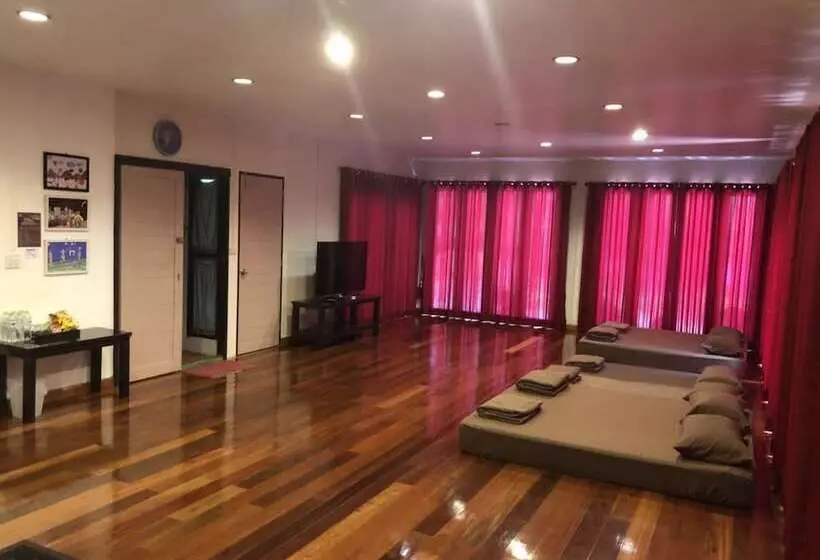 ペンション Baan Phor Bang Kon Tee