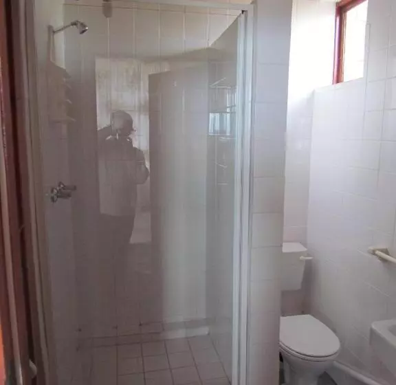 Majatalo Blue Horizon Bay Guest House