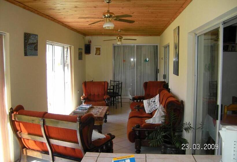 بنسيون Blue Horizon Bay Guest House