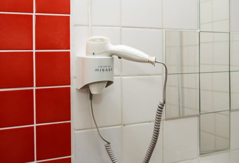 פנסיון Fireman Center