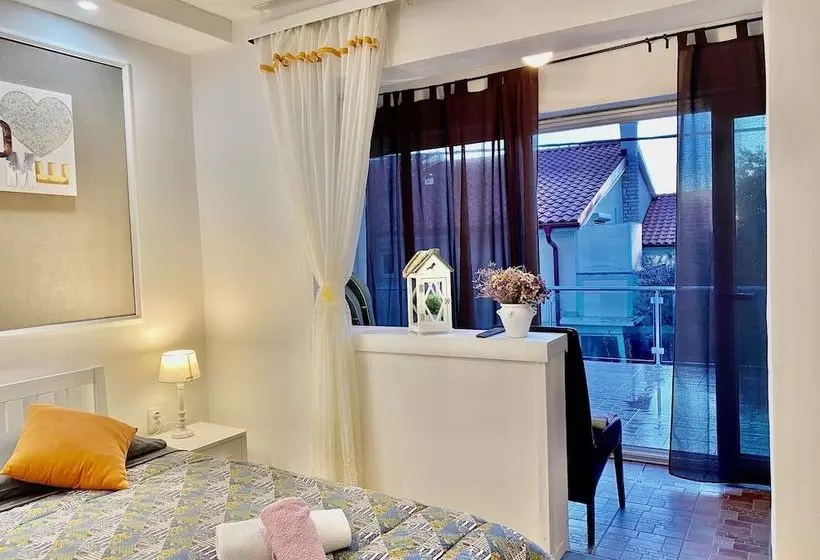 ペンション Guesthouse Keko