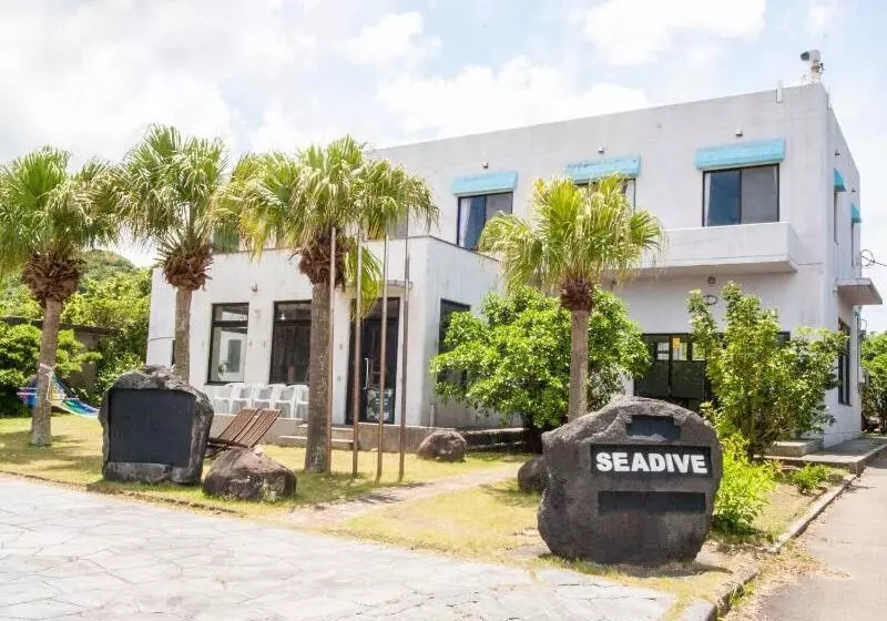 Majatalo Seadive Guest House