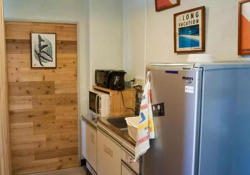 Majatalo Seadive Guest House