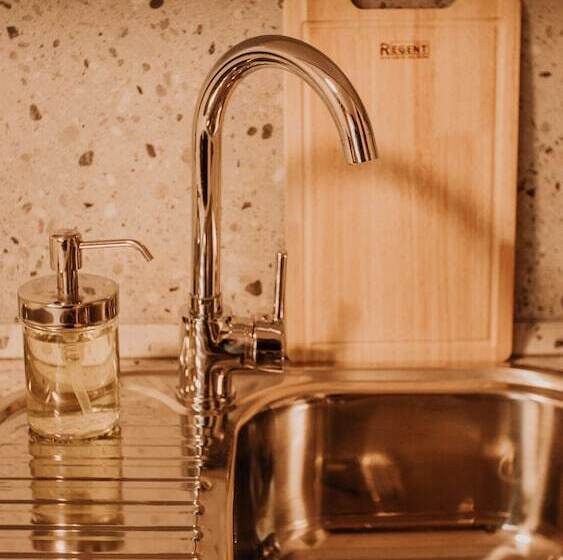 منتجع Pastorskoe Lake Holiday Park