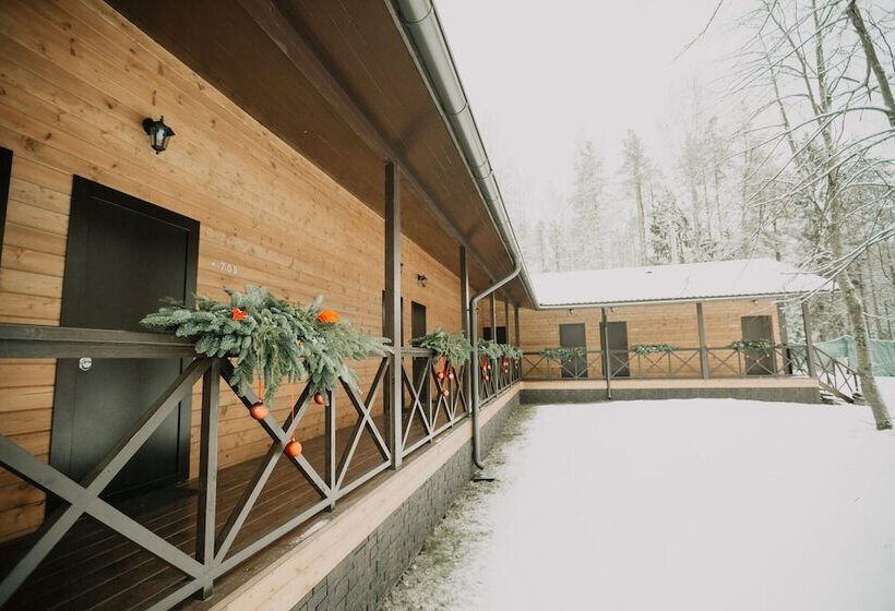 منتجع Pastorskoe Lake Holiday Park