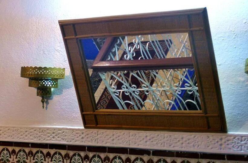 رياض Abi Khancha