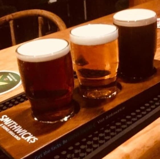 ベッドアンドブレックファースト The Anvil Bar & Restaurant