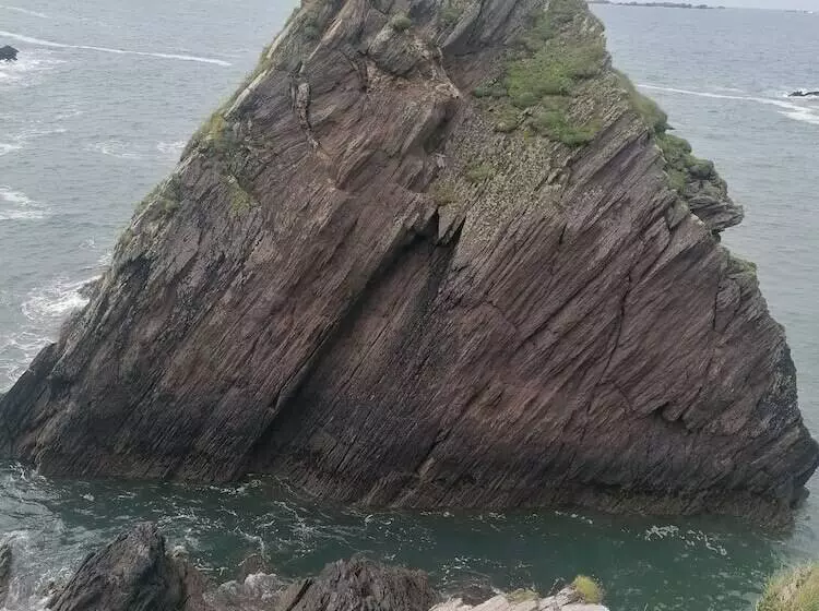 Aamiaismajoitus (B&B) The Anvil Bar & Restaurant