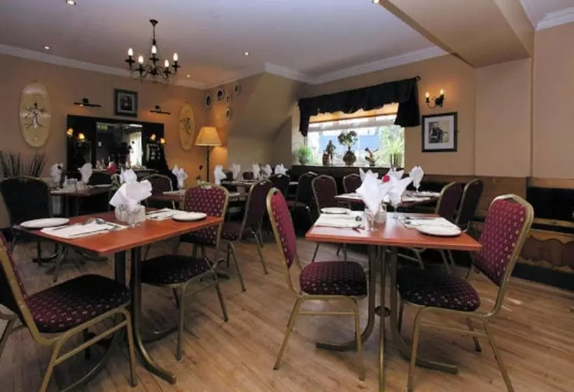 Aamiaismajoitus (B&B) The Anvil Bar & Restaurant