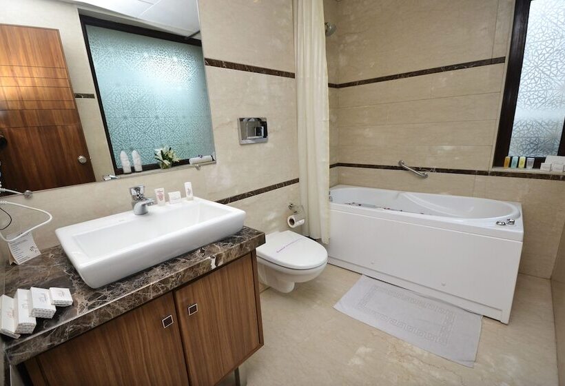 Boulevard9 Luxury Resort & Spa