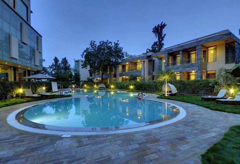 Boulevard9 Luxury Resort & Spa