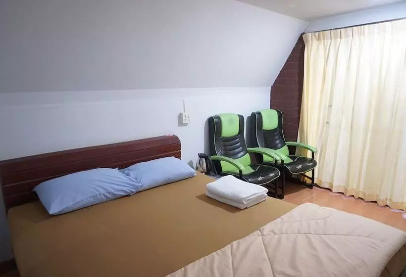 ホテル 239 Resort Chiangkhan