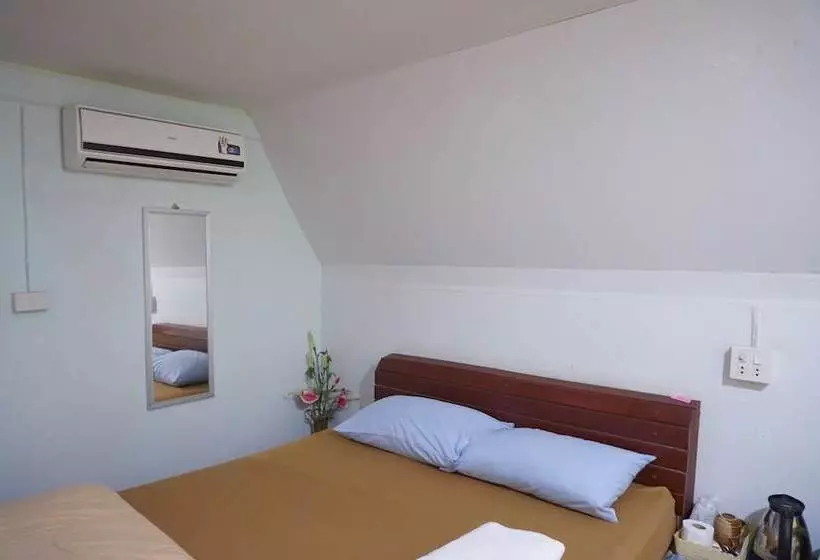 ホテル 239 Resort Chiangkhan