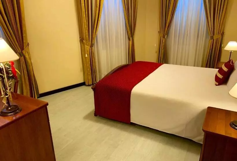 Hotelli Albergo Italia