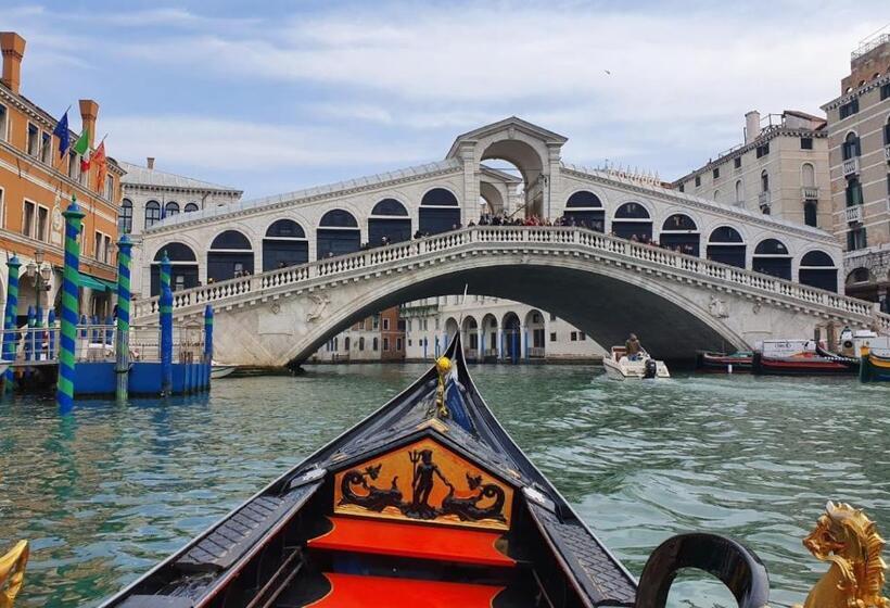 ホテル Albergo Italia