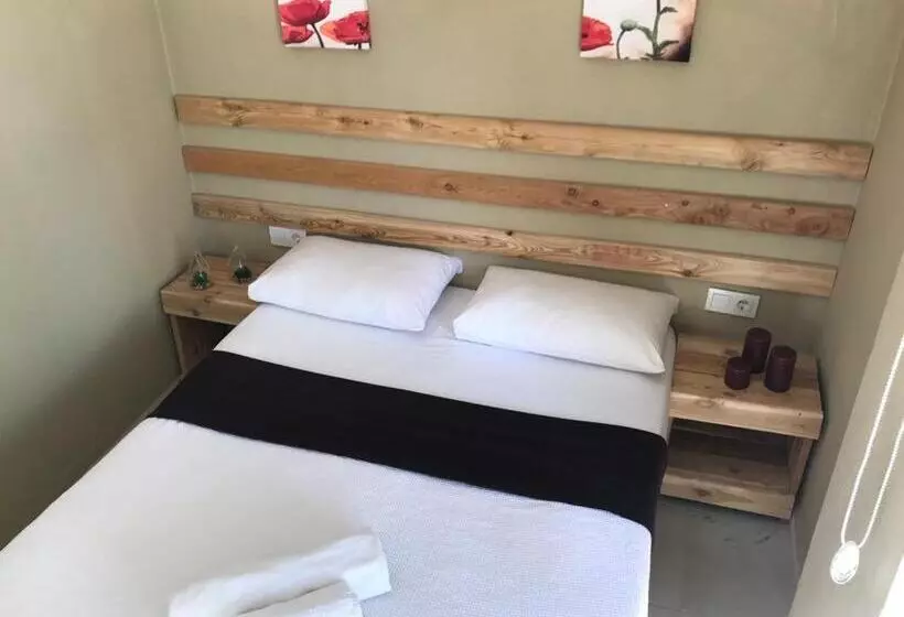 ホテル Ayanya Beach & Bistro Bungalows