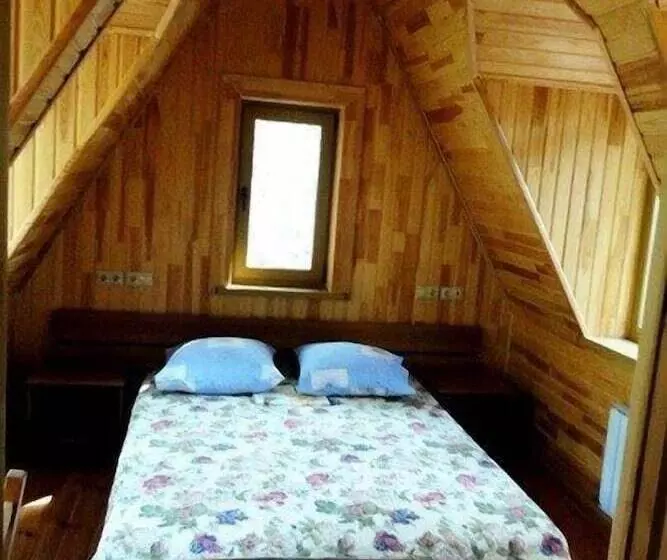 Hotelli Baza Otdykha Volna