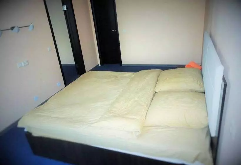 Hotelli Baza Otdykha Volna