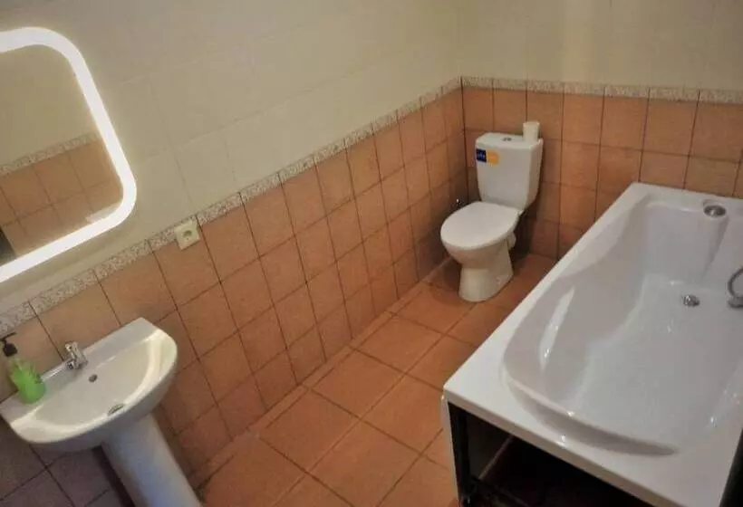 Hotelli Baza Otdykha Volna